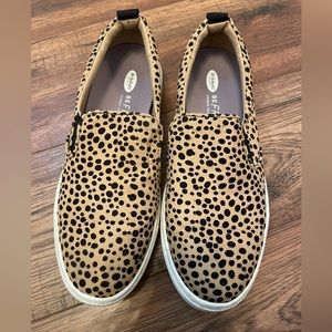 Dr Scholls Leopard / cheetah print slip ons